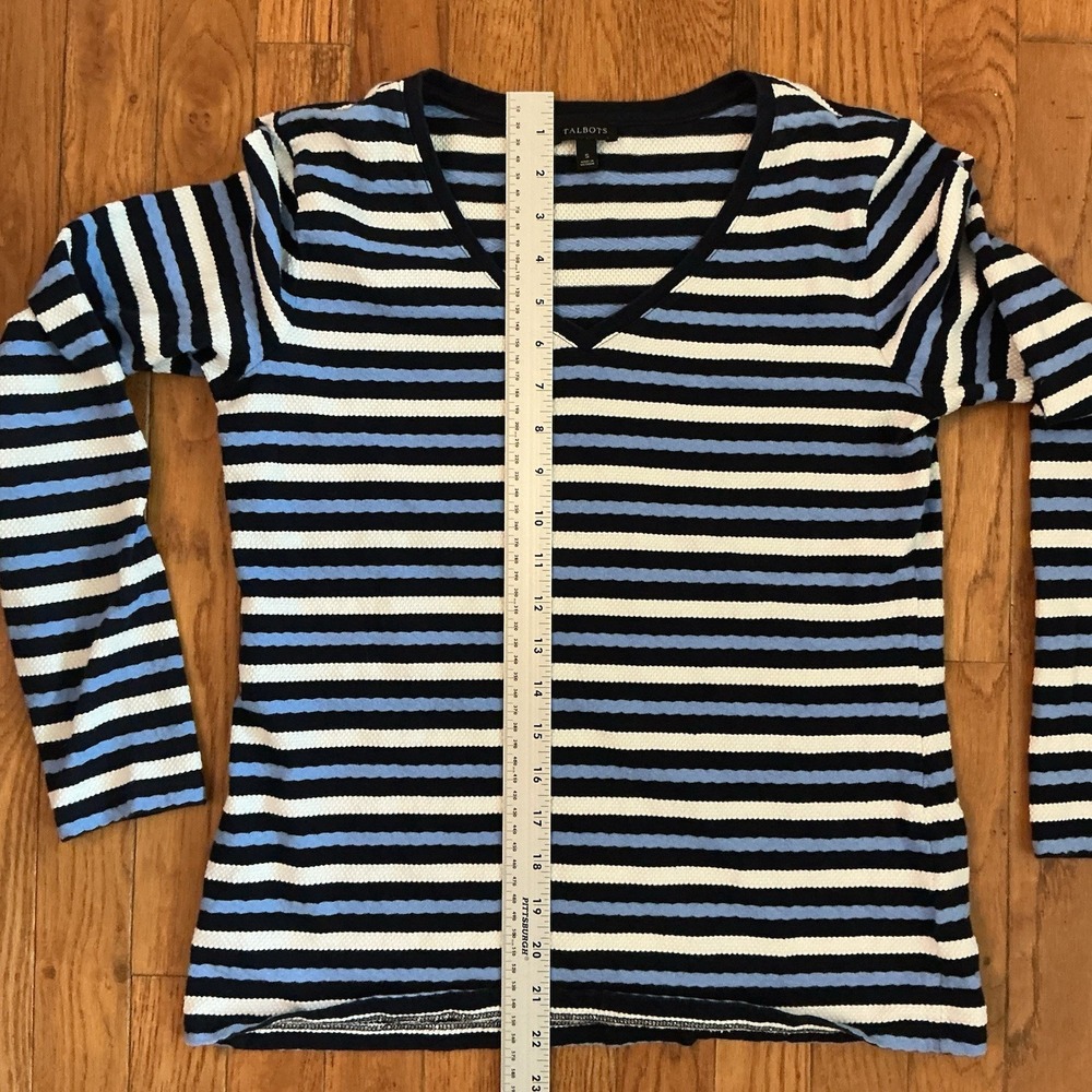 Talbots 100% Cotton V-Neck Textured Stripe Long Sleeve T-Shirt Size Small - Picture 4 of 6